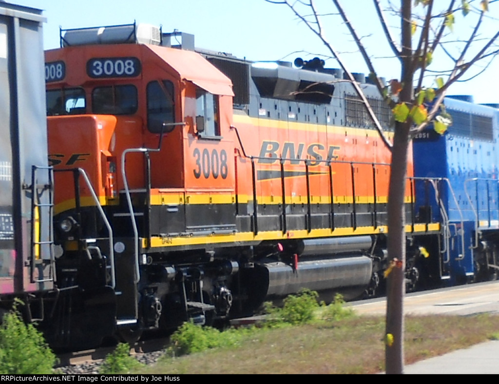 BNSF 3008